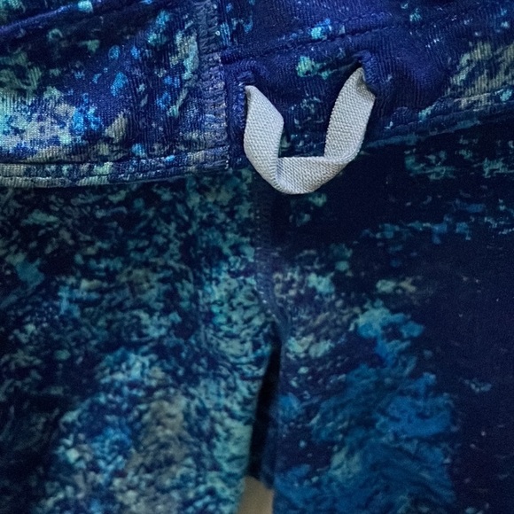 ATHLETA SPLATTER BE FREE KNICKER YOGA PANTS WITH POCKETS - Picture 8 of 13